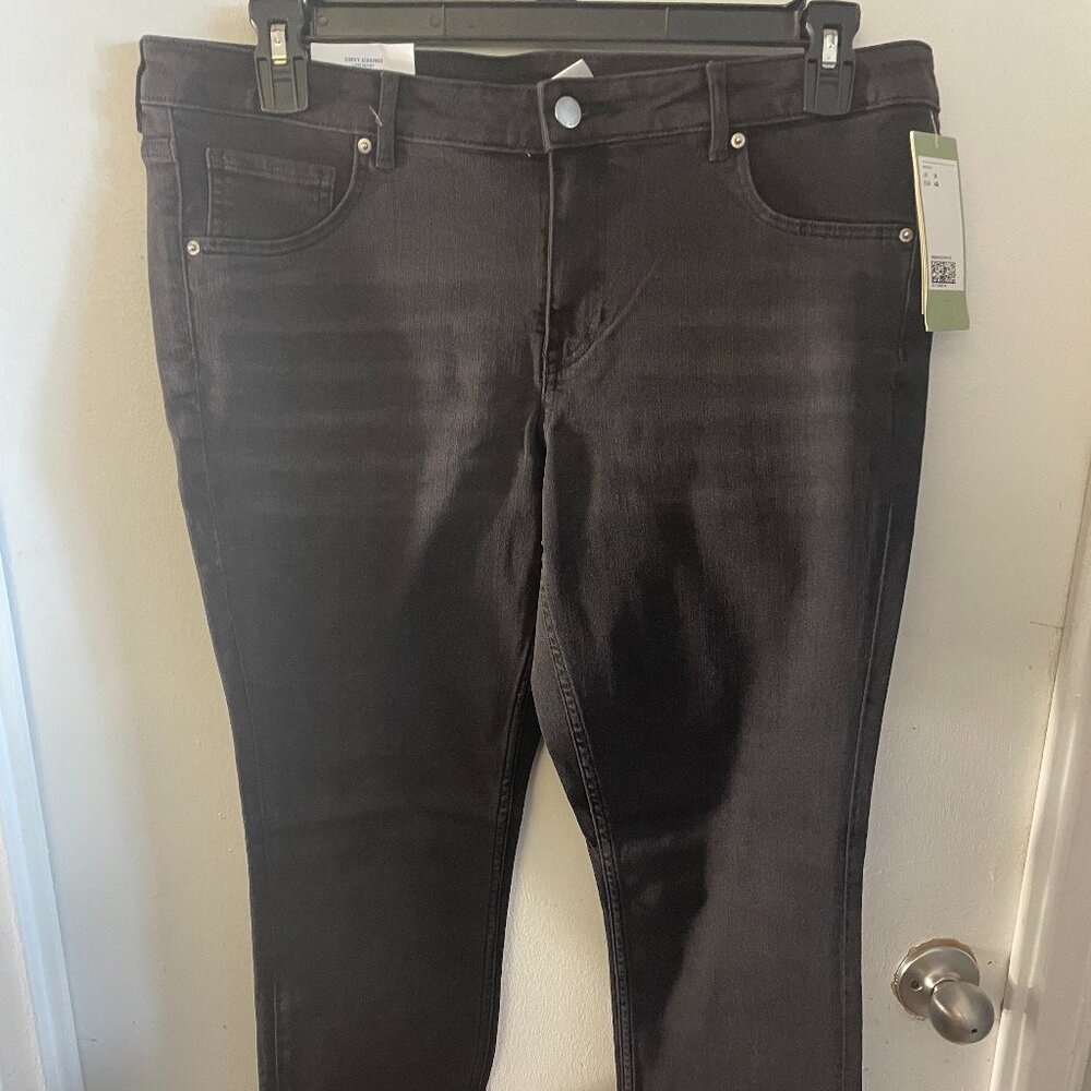 Women's H&M  Curvy Jeggings - size US 16 - NWT